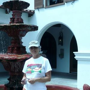 Meet your Posher, Joy